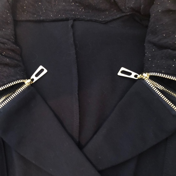 Black blazer decorated - Picture 7 of 9